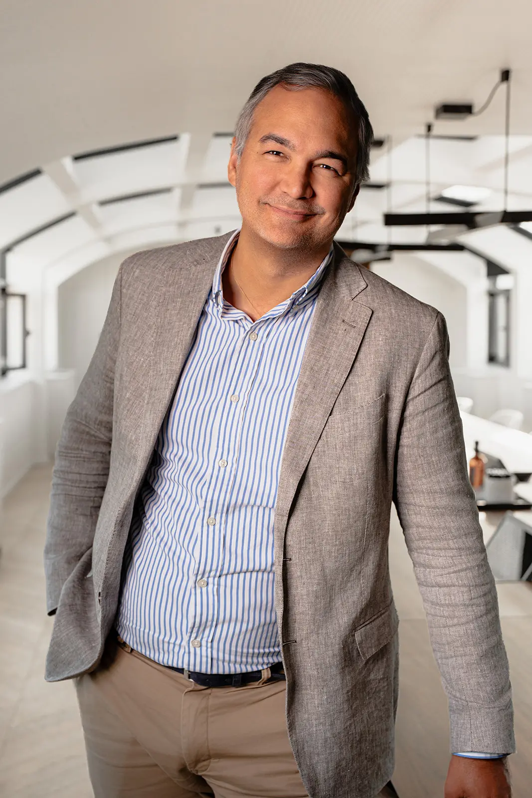 Maître Olivier Hoareau, notaire associé chez VXL Notaires